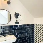Lejlighed Loox Ostrovo- Boutique House-noclegi Nad Morzem