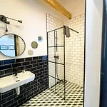 Loox Ostrovo- Boutique House-noclegi Nad Morzem