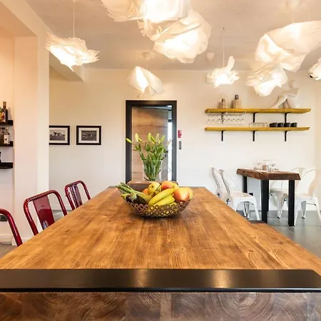 Appartamento Loox Ostrovo- Boutique House-noclegi Nad Morzem *