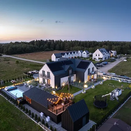 Loox Ostrovo- Boutique House-noclegi Nad Morzem Ostrowo (Puck)