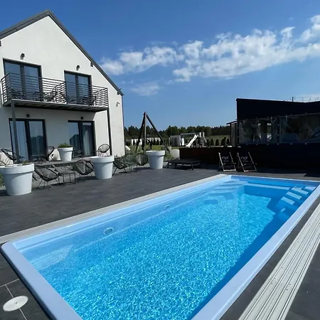 Loox Ostrovo- Boutique House-noclegi Nad Morzem Ostrowo (Puck)