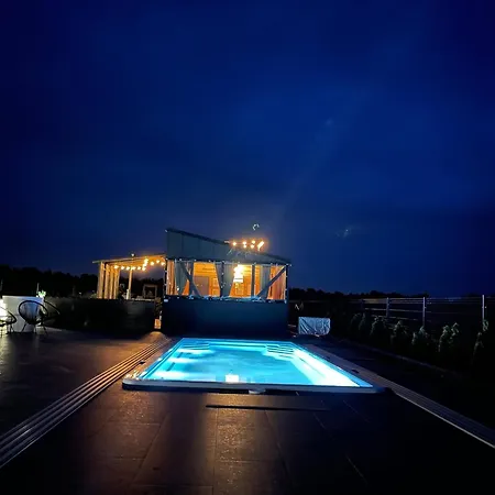 Appartamento Loox Ostrovo- Boutique House-noclegi Nad Morzem Ostrowo (Puck)