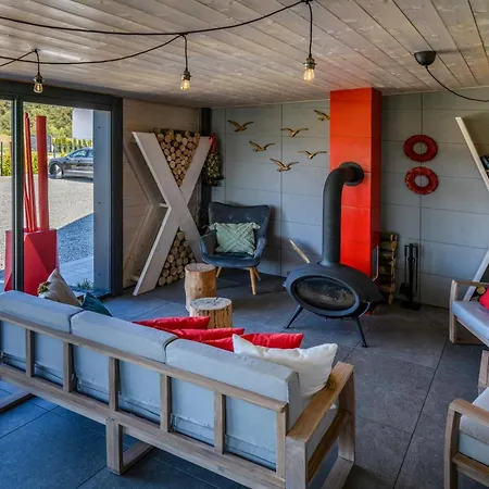 Loox Ostrovo- Boutique House-noclegi Nad Morzem Ostrowo (Puck)