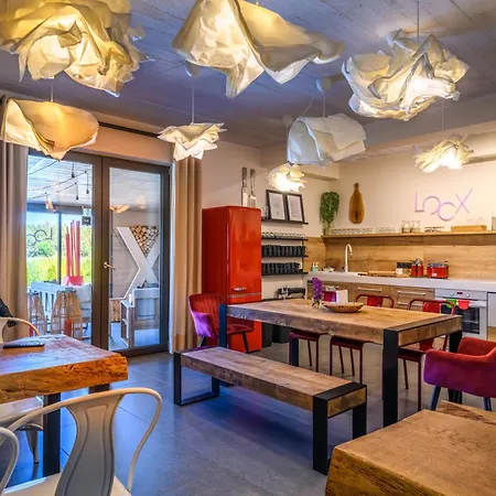 Loox Ostrovo- Boutique House-noclegi Nad Morzem