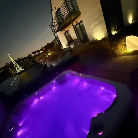 Apartament Loox Ostrovo- Boutique House-noclegi Nad Morzem Ostrowo (Puck)