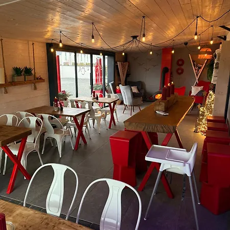 Διαμέρισμα Loox Ostrovo- Boutique House-noclegi Nad Morzem *