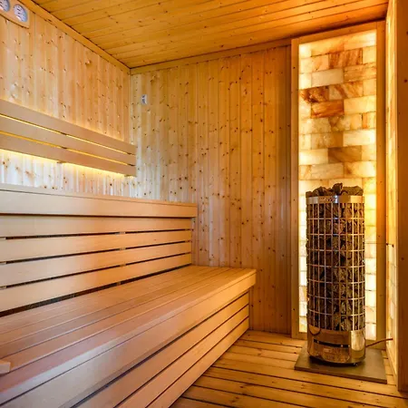 Loox Ostrovo- Boutique House-noclegi Nad Morzem