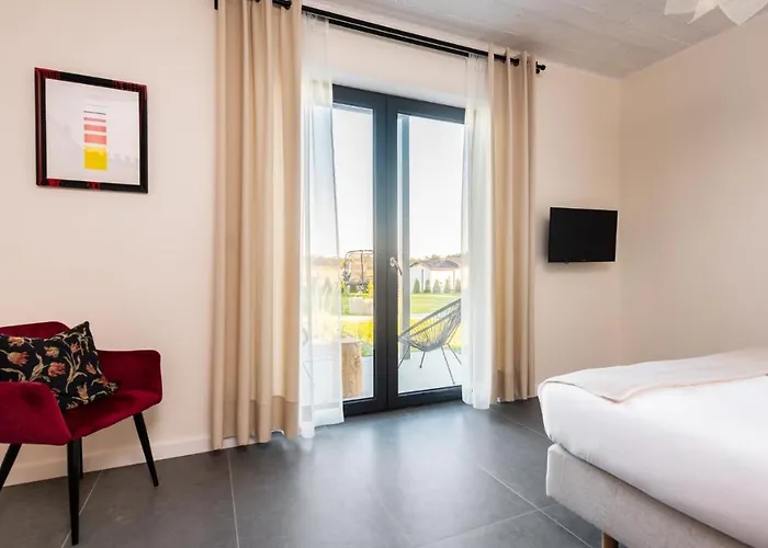 Apartament Loox Ostrovo- Boutique House-noclegi Nad Morzem