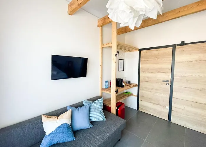 公寓 Loox Ostrovo- Boutique House-noclegi Nad Morzem 奥斯特罗沃