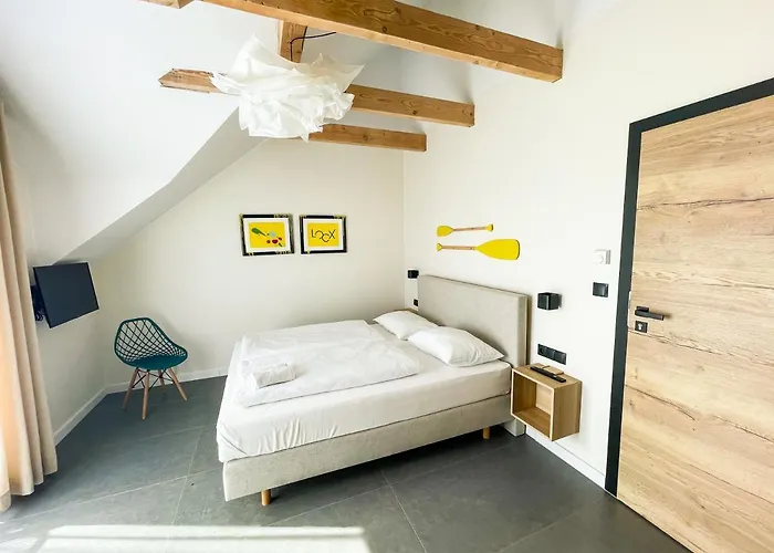 Loox Ostrovo- Boutique House-noclegi Nad Morzem *