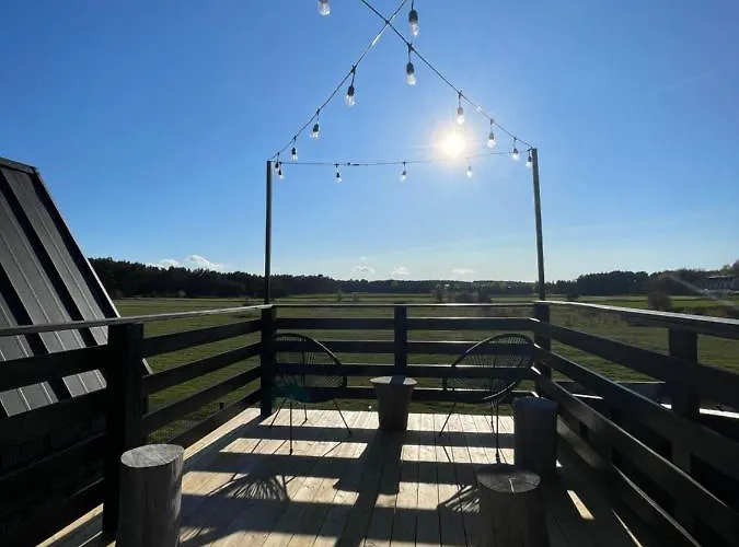 Loox Ostrovo- Boutique House-noclegi Nad Morzem 奥斯特罗沃