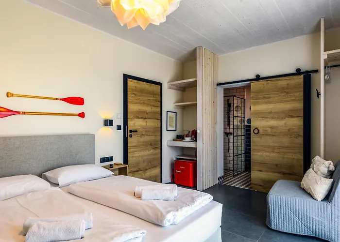 Loox Ostrovo- Boutique House-noclegi Nad Morzem