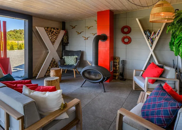 公寓 Loox Ostrovo- Boutique House-noclegi Nad Morzem 奥斯特罗沃