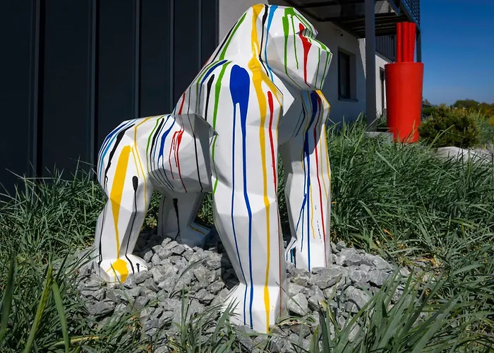 Apartament Loox Ostrovo- Boutique House-noclegi Nad Morzem *