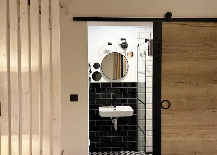 Apartament Loox Ostrovo- Boutique House-noclegi Nad Morzem