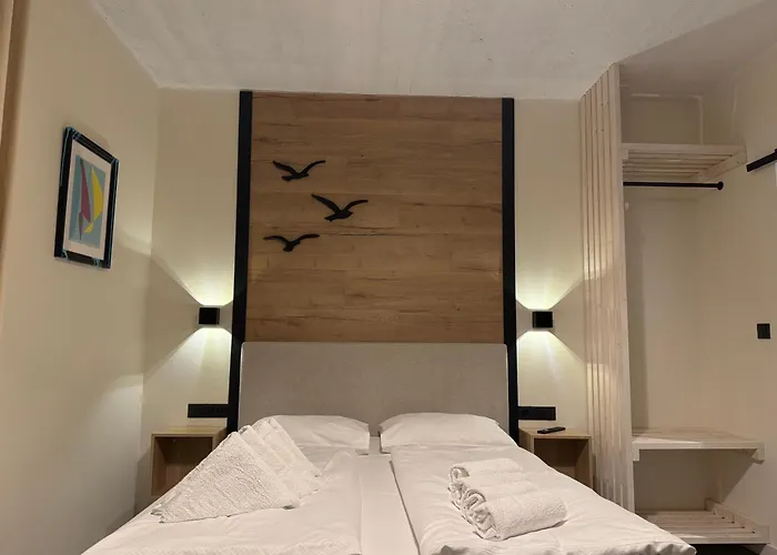 Loox Ostrovo- Boutique House-noclegi Nad Morzem 公寓 *